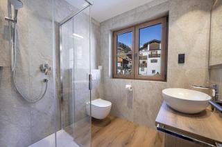 Tieja Panoramic Lodge - 1