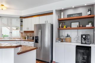 Upscale villa in gated community beach access Yari - 6