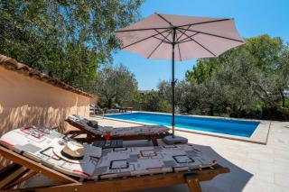 Villa Olga by Briskva - 9