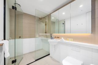 Level 67 HighRise Direct Across from SouthernCross - 6