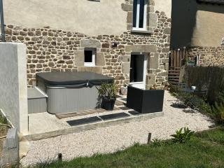 Gite Kerlampoui prive SPA & Jacuzzi - 9