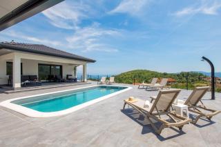 Villa Mantis by Briskva - 8