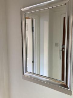 NELL GWYNN HOUSE - Cosy, Bright, Studio Apartment, Sloane Square, London - 6