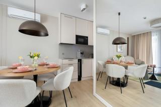 Hevenia Apartment Near Beach in Pogorzelica wit Pool & Parking by Renters Prestige - 1