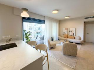 MAMAD Brand New with Terrace next to Park by FeelHome - 6