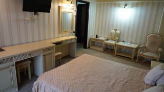 Hotel Majestic City Center - 4