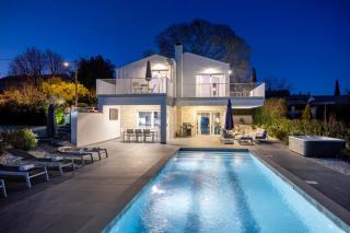 Casa Belladonna by Briskva - 0