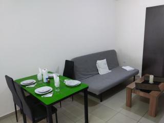2br-7 Guests-Free Parking-Pool-AirCon - Paralimni - 2