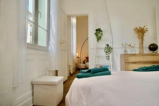 Le 38 F2 de charme rénové proche Vieux-Marché - 1