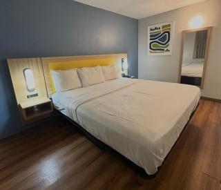 Park Inn by Radisson - 0