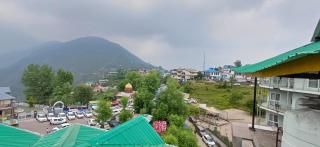 Marina Group of hotel naddi hills-cricket stadium 9 km-Mcleodganj 2 km- Bhagsunag 4 - 8