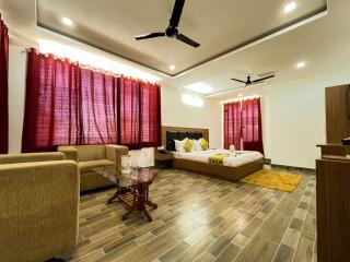 Marina Group of hotel naddi hills-cricket stadium 9 km-Mcleodganj 2 km- Bhagsunag 4 - Dharamshala - 6