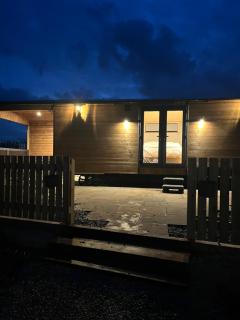 Mill House Farm Pods- Kingfisher - 0