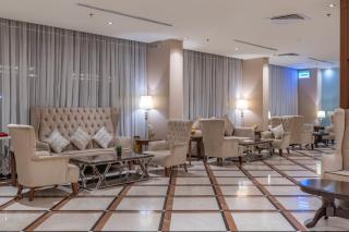 Sunday Red Sea Fountain Alhamra Formerly Vivid Plaza Hotel - 2