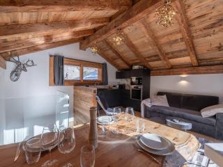 Chalet charmant rénové au centre de Morzine avec parking, capacité 4 pers. - FR-1-754-38 - 1