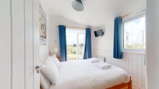 C25 Weir View, Riviere Towans - 2