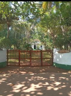 Brenley B Bungalow - 2