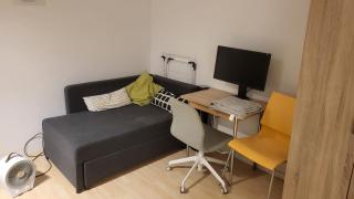 cosy studio apartment good location - 4