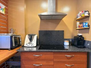 El Loft de Salàs - L'Amfitriona - 1