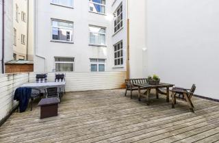 Bright and modern city center apartment - 3