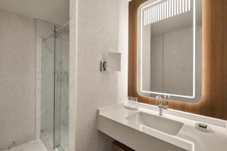 Hotel Cleveland Autograph Collection - 9