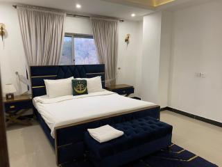 2BHK Luxe Near highway Netflix Facility Balcony Views - 1