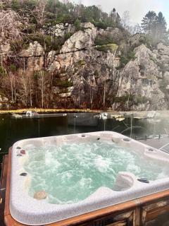 Aurora Caravan Near Bergen - 5