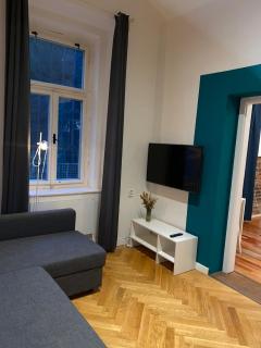 Stylish studio apartment by Namesti Miru - 3