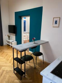 Stylish studio apartment by Namesti Miru - 1