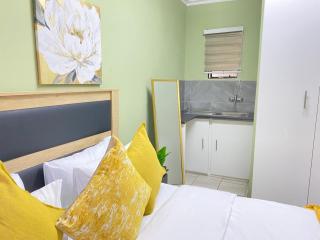 Stay Arcadia Guest House - 6