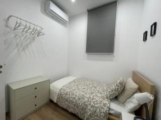 Habitación 2 Ronda Sant Pau - 4