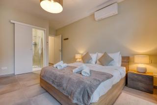 The Gate - A fortress of Luxury by Solea Holiday Homes - 8