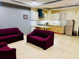 She's living apartment in Islamabad - 1