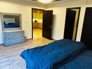 She's living apartment in Islamabad - 7