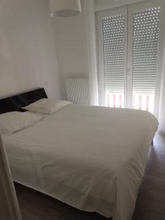 Spacieux T3 avec terrasse très proche des plages - 1