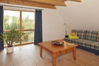 Gepflegtes Reetdachhaus auf großem Grundstück mit Badewanne und Terrasse - Sellin - 4