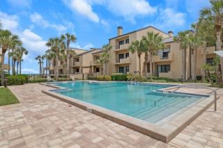 Seas the Day - Serene condo w pool & beach access - 9
