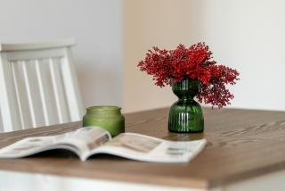 Spacious Two Bedroom Apartment with Underground Parking by Noclegi Renters - 2