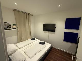 Modern apartment right in trendy Agnesviertel - 8