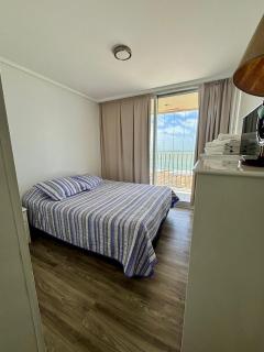 Departamento de dos ambientes frente al mar Edificio Havanna - 1