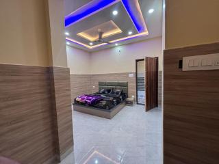 Dogra Guest House - 4