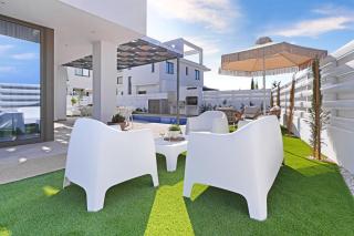 Villa Elizabeth - Pernera Resort Center - 1