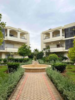 Beach, Golf and Pool & Relaxing Stay - 8