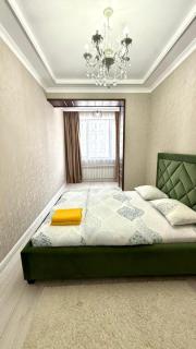 Трехкомнатная в ЖК Дом на Абая - Almaty - 1