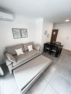 Acogedor y comodo depto con excelente ubicacion y cochera - Bonavista Rentals - Salta - 2