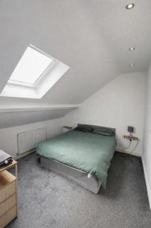 LT Duplex - 1 Bedroom Apartment - 9