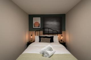 LongStay 3 Bedroom Apartment with 2 Bathroom, Private Parking - Fast Wifi - 4