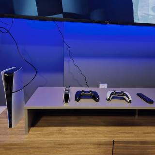 Mountain Retreat with Views, Hot Tub, Games & AC - 5