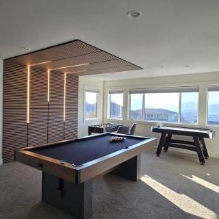 Mountain Retreat with Views, Hot Tub, Games & AC - 3