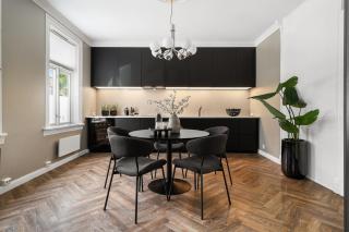 Classic apartment with good standard in the city center - 8